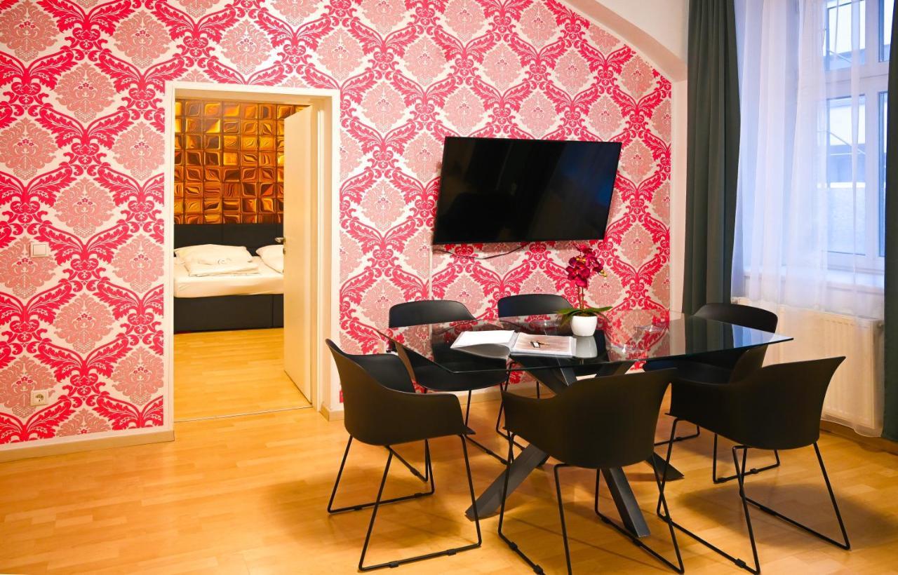 Elegant Suite Altes Akh Vienna Exterior photo